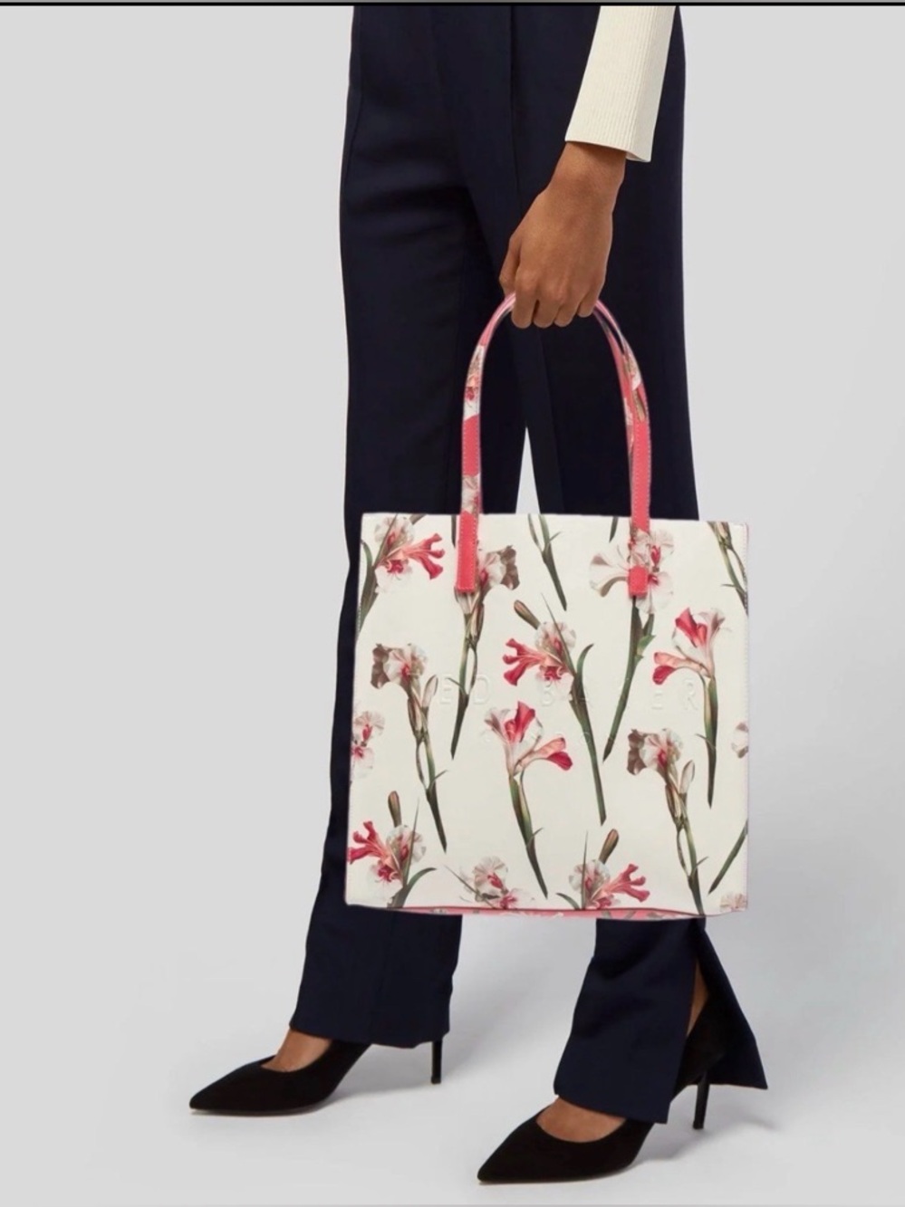 Ted Baker The Icon White Coral Iris Floral Print Large Tote Bag NWT